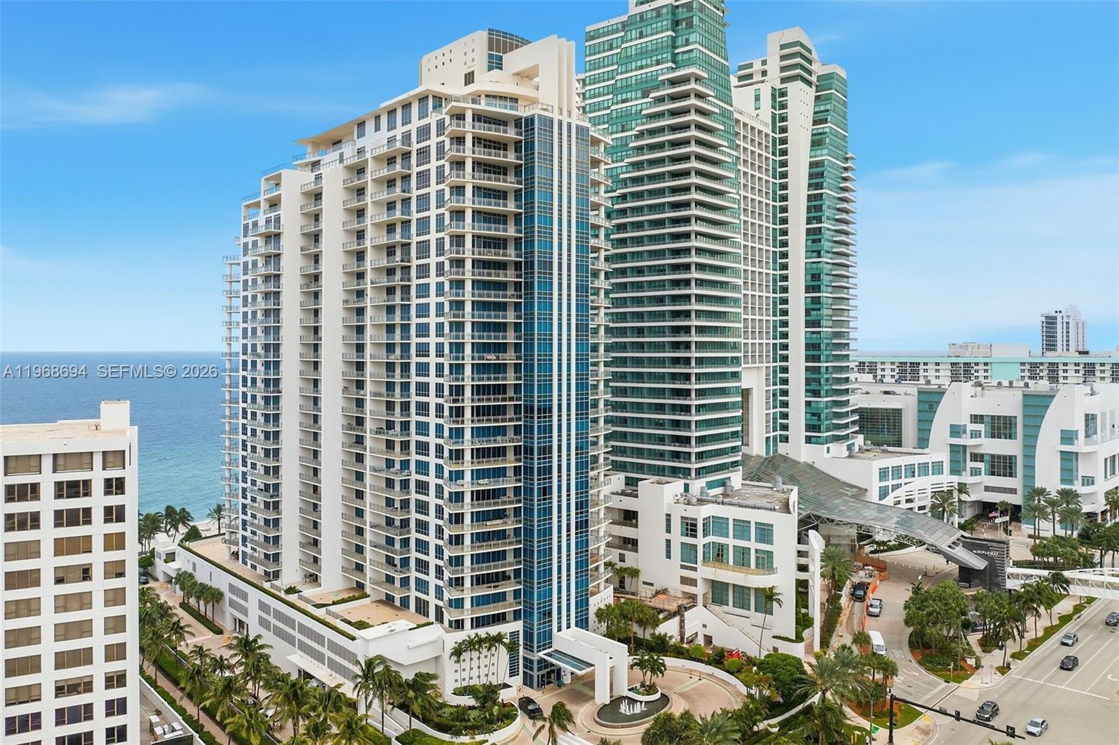 DIPLOMAT OCEANFRONT RESID - Residential