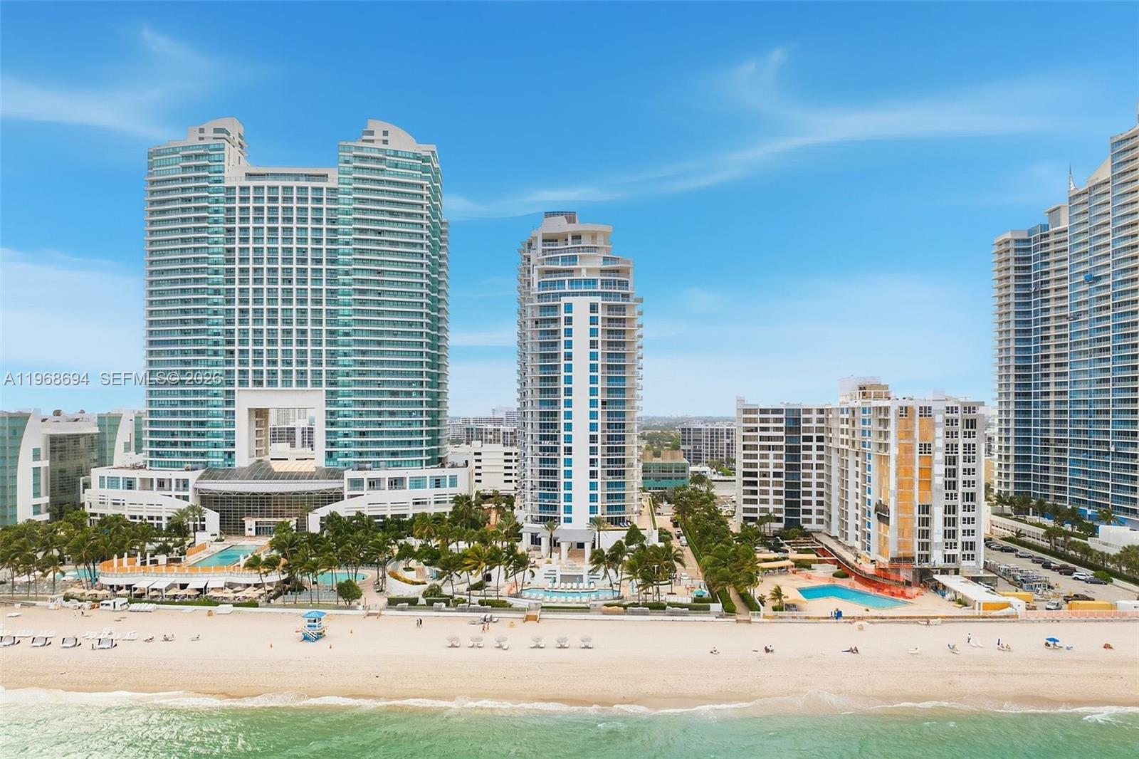 DIPLOMAT OCEANFRONT RESID - Residential