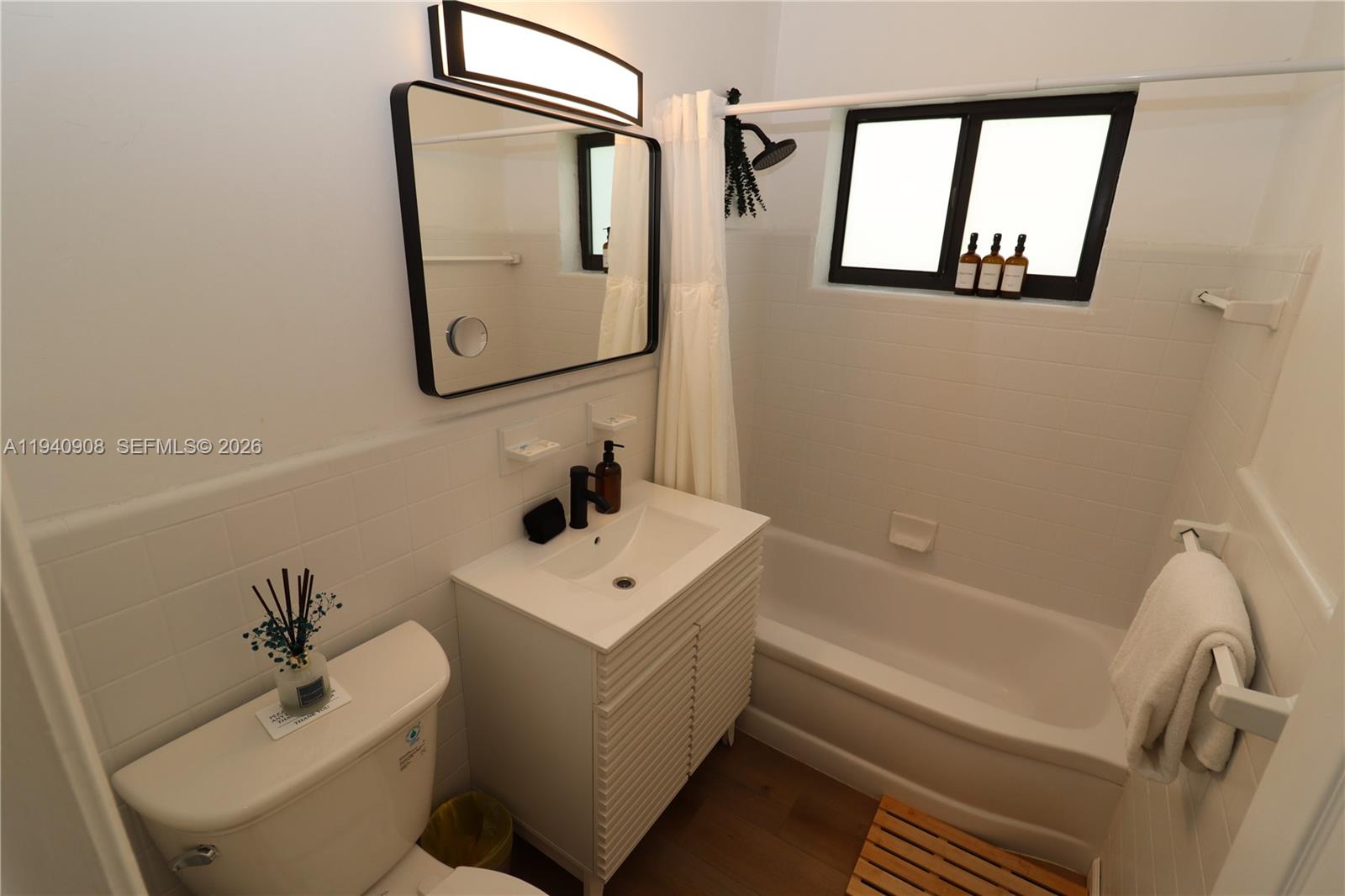 BAYVIEW ACRES - Residential