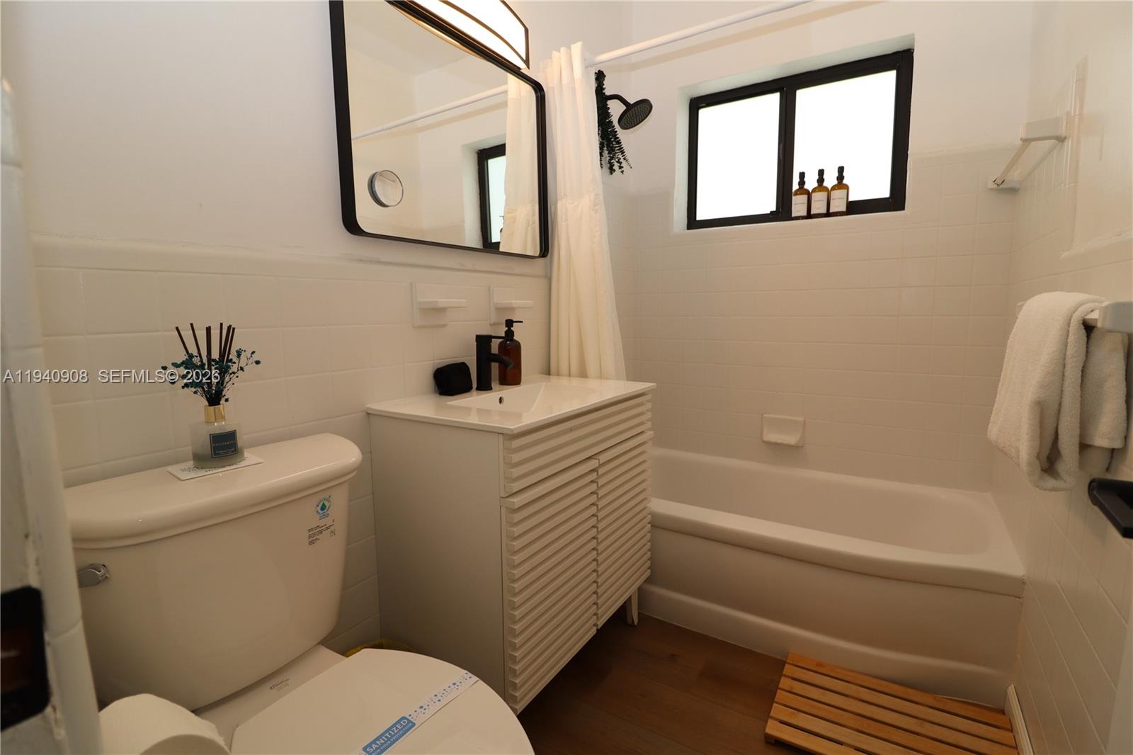 BAYVIEW ACRES - Residential