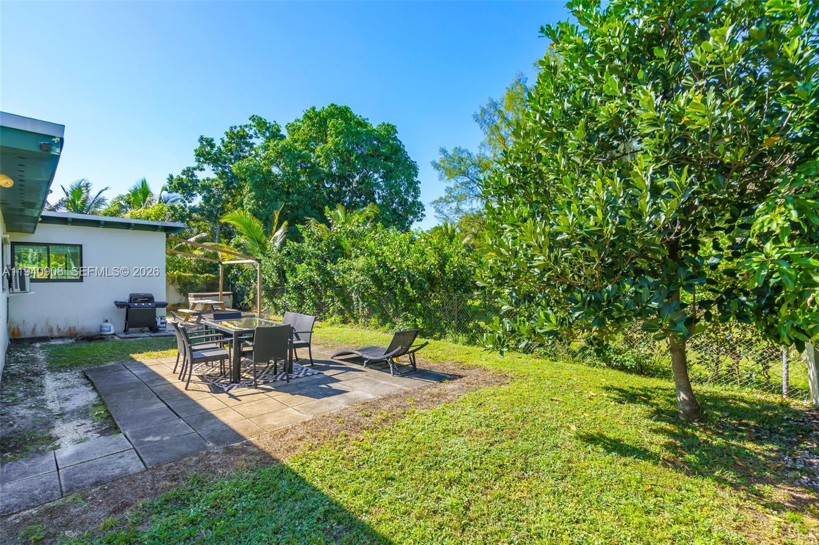 BAYVIEW ACRES - Residential