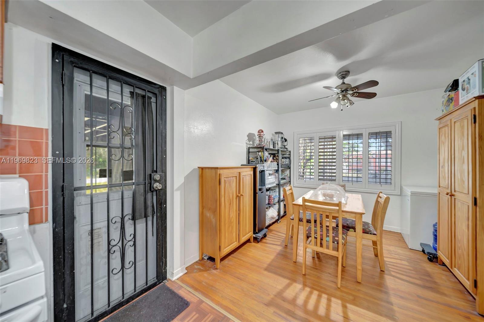 IRONS MANOR HIGH PINE ADD - Residential