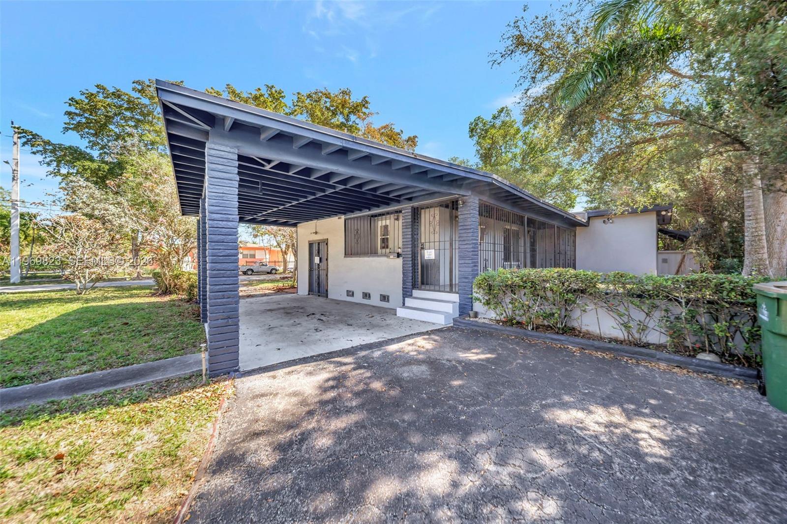 IRONS MANOR HIGH PINE ADD - Residential