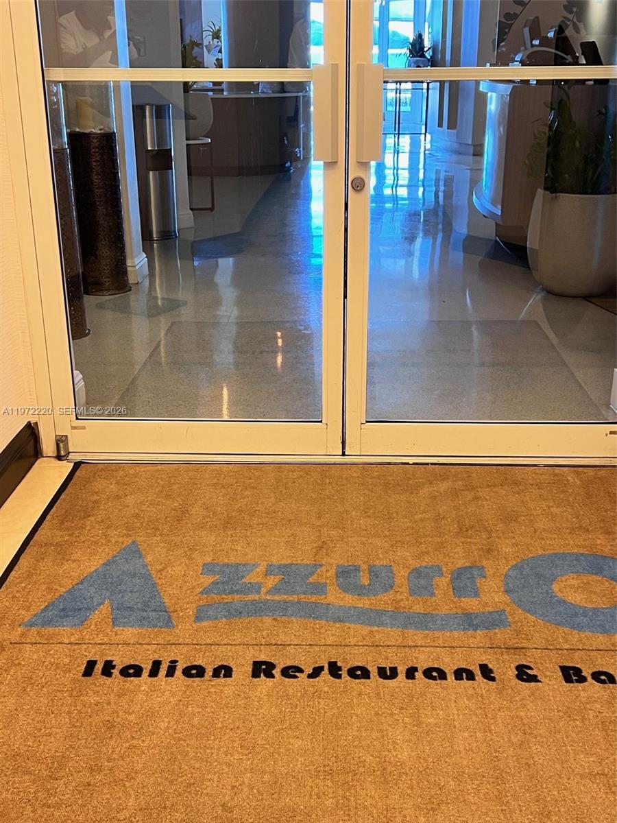 TRUMP INTERNATIONAL SONES - Residential