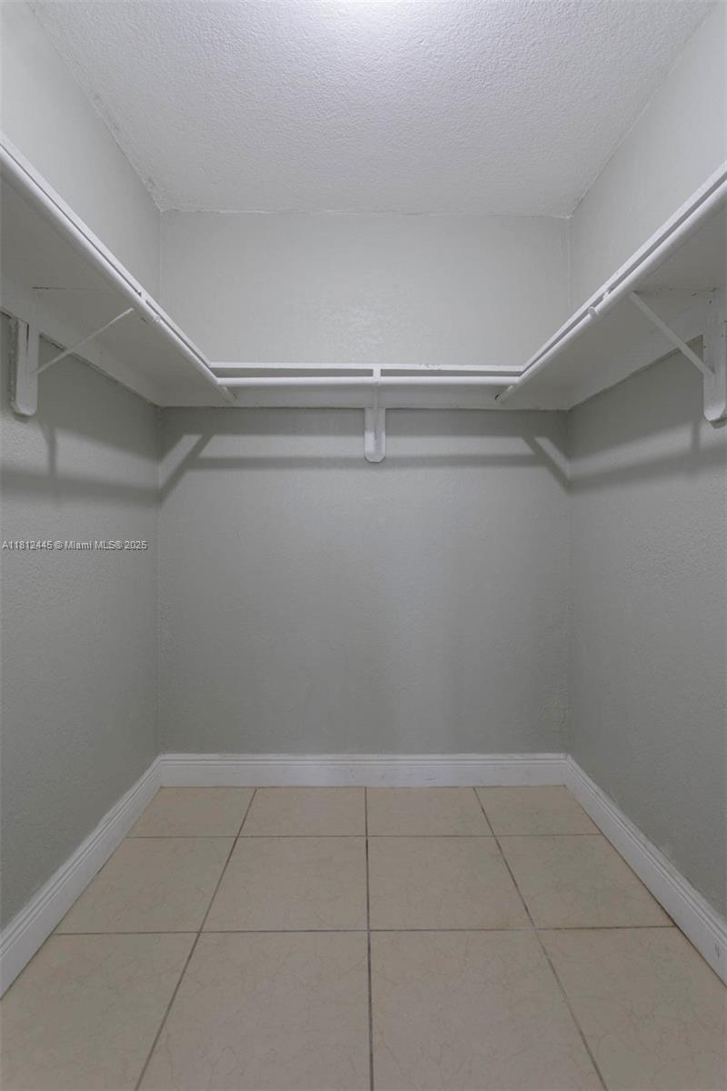 THE TERRACES CONDO PH II - Residential Lease