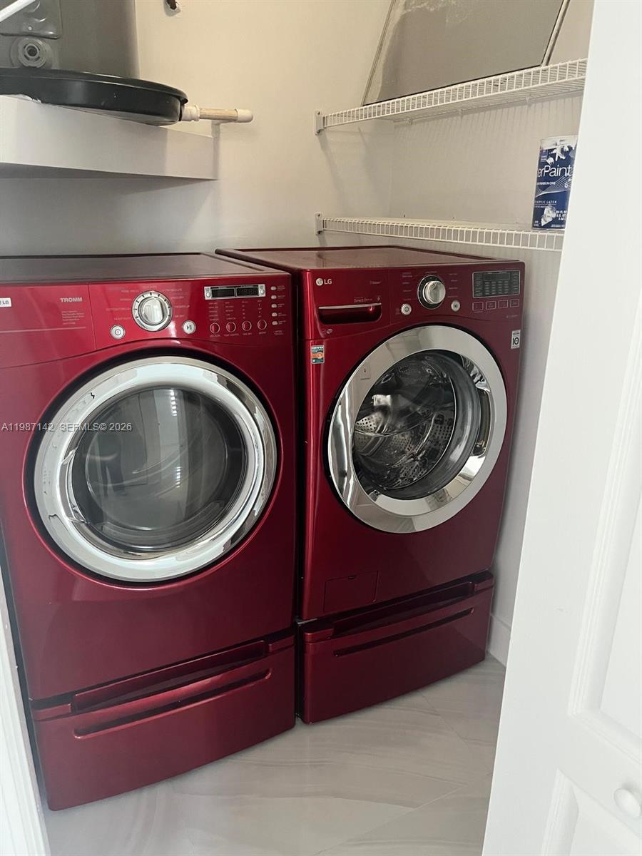 POINCIANA ROYALE VILLAS C - Residential Lease