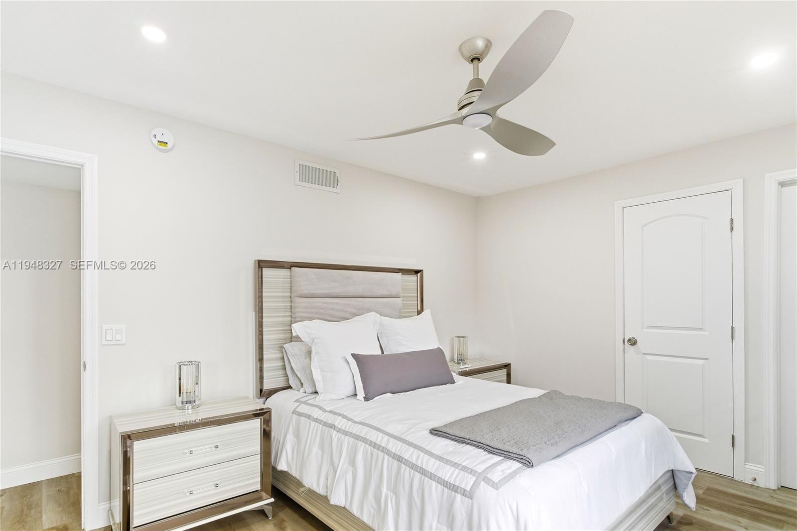KINGS POINT PIEDMONT COND - Residential