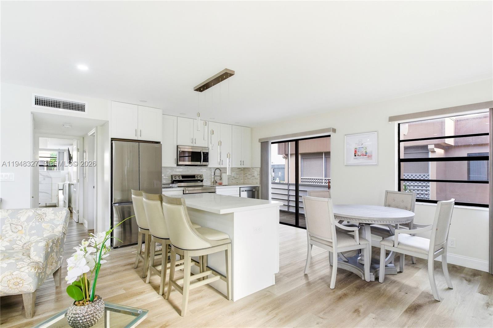 KINGS POINT PIEDMONT COND - Residential
