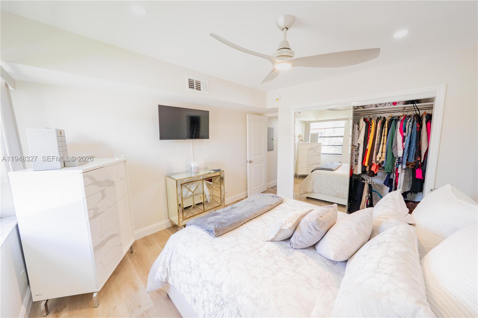 KINGS POINT PIEDMONT COND - Residential