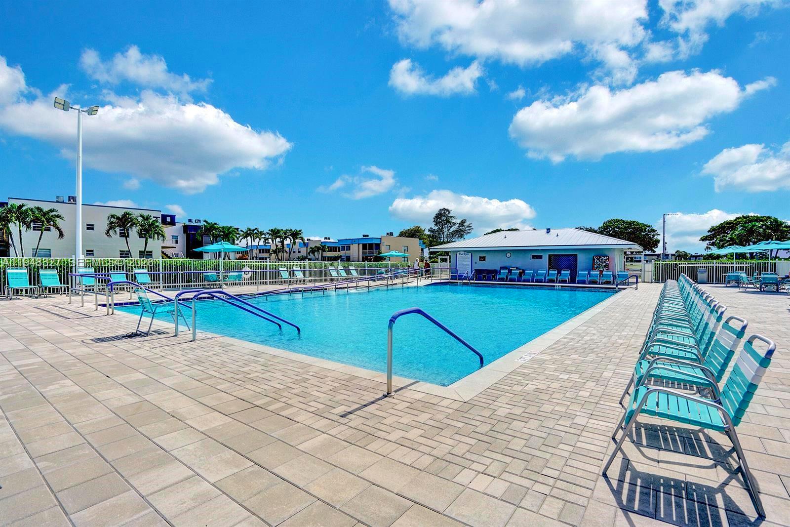 KINGS POINT PIEDMONT COND - Residential