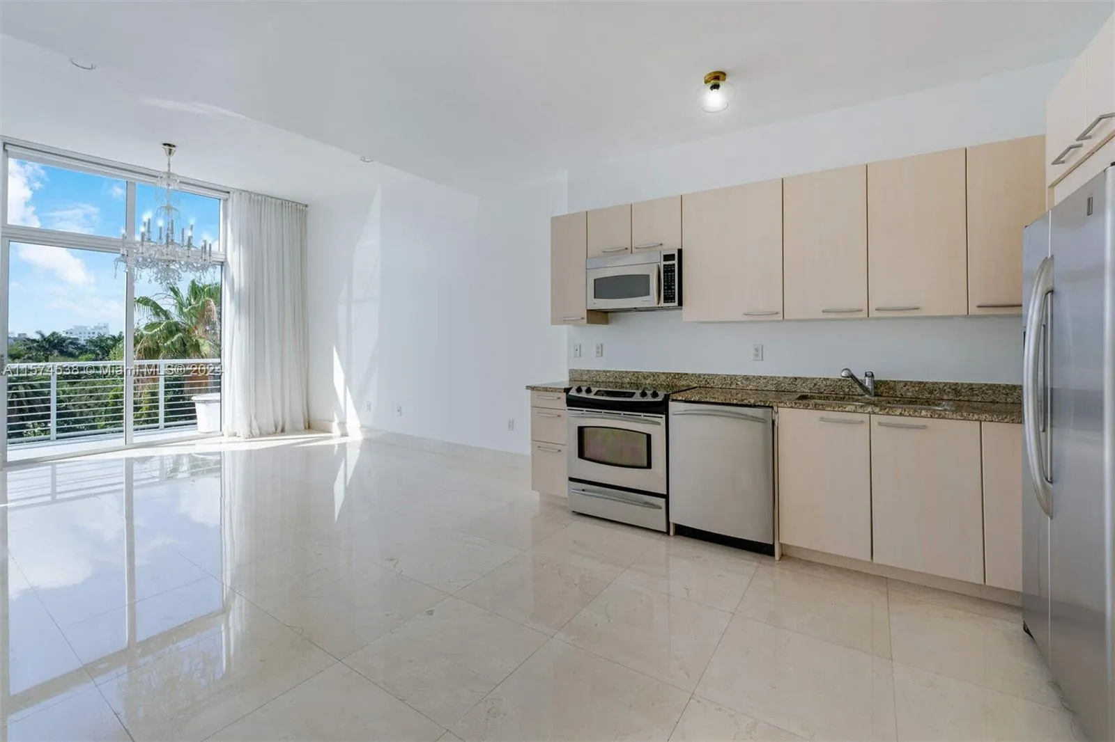 Miami Beach, Florida 33139, United States, 1 Bedroom Bedrooms, ,2 BathroomsBathrooms,Residential,Active,59239