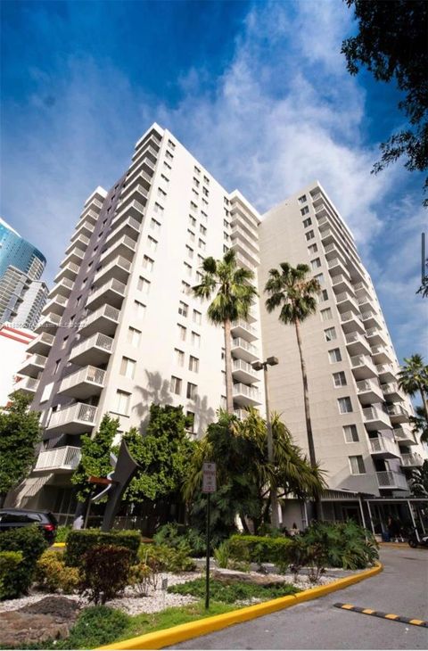 800 N Miami Ave E-908 Miami FL 33136