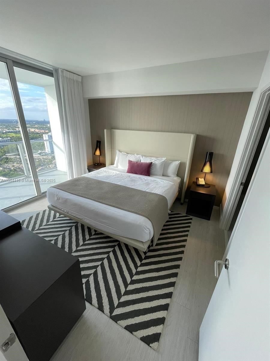 4010 S Ocean Dr R3306