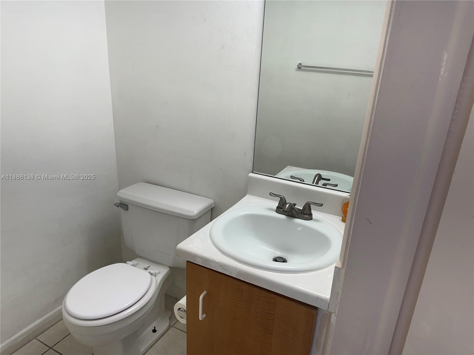 6045 NW 186th St 323