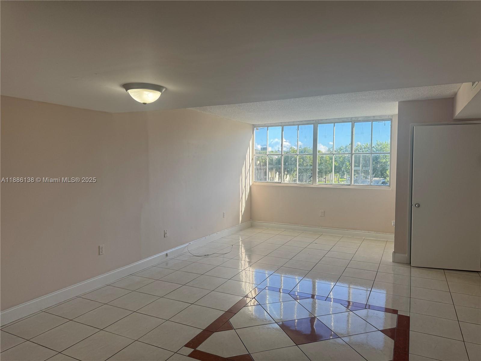 6045 NW 186th St 323