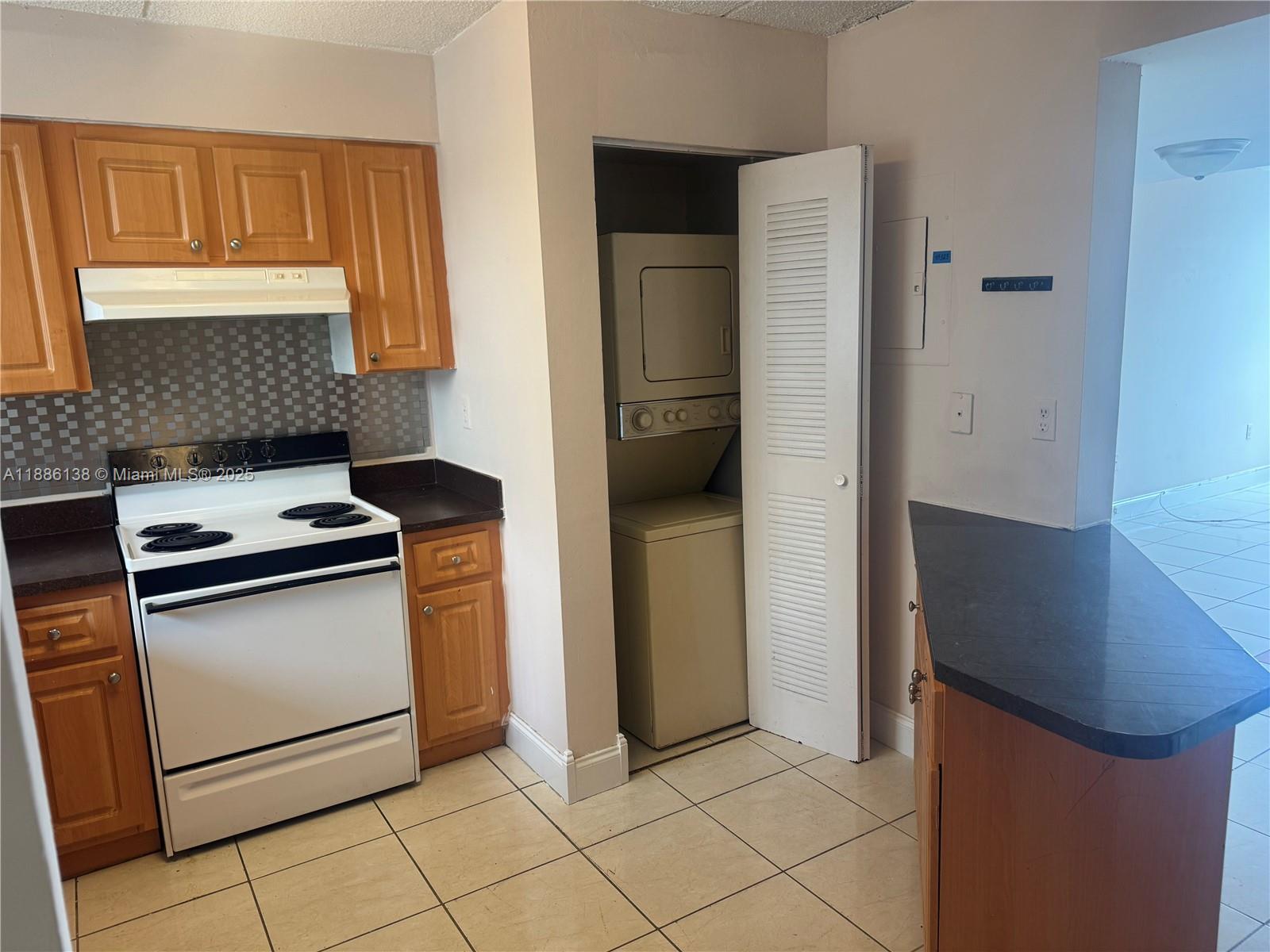6045 NW 186th St 323
