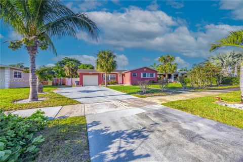 Photo of 1106 7th St, Lake Park, FL 33403 (MLS # A11885240)