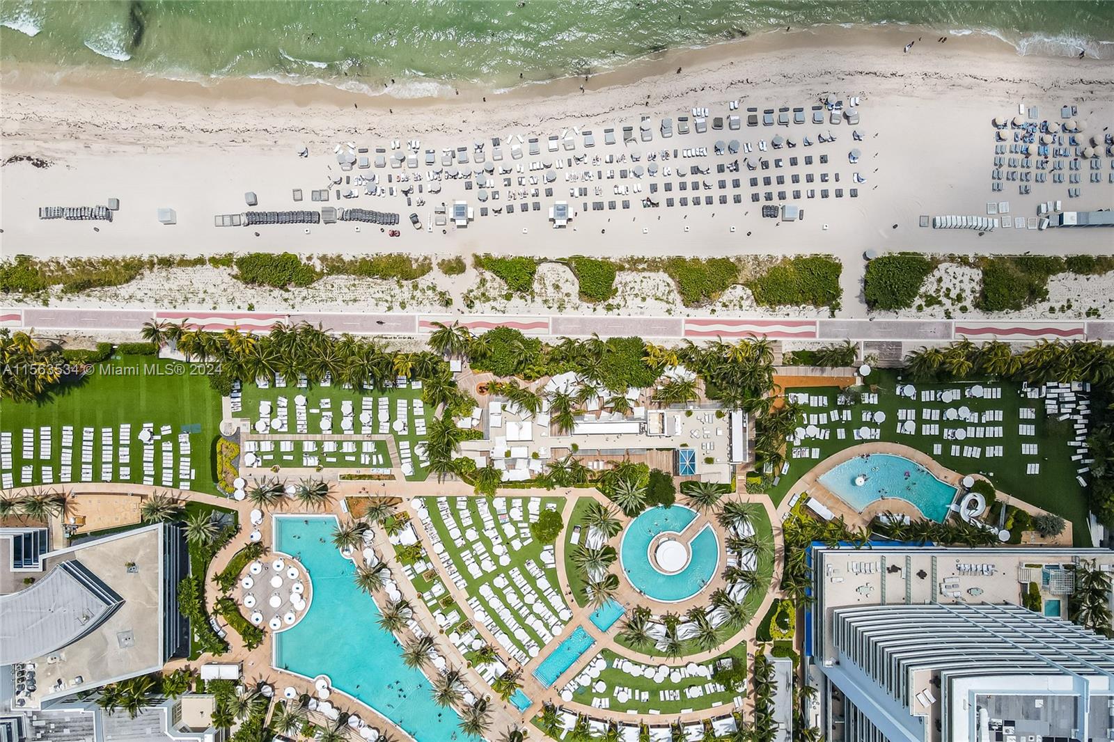 FONTAINEBLEAU III OCEAN C - Residential