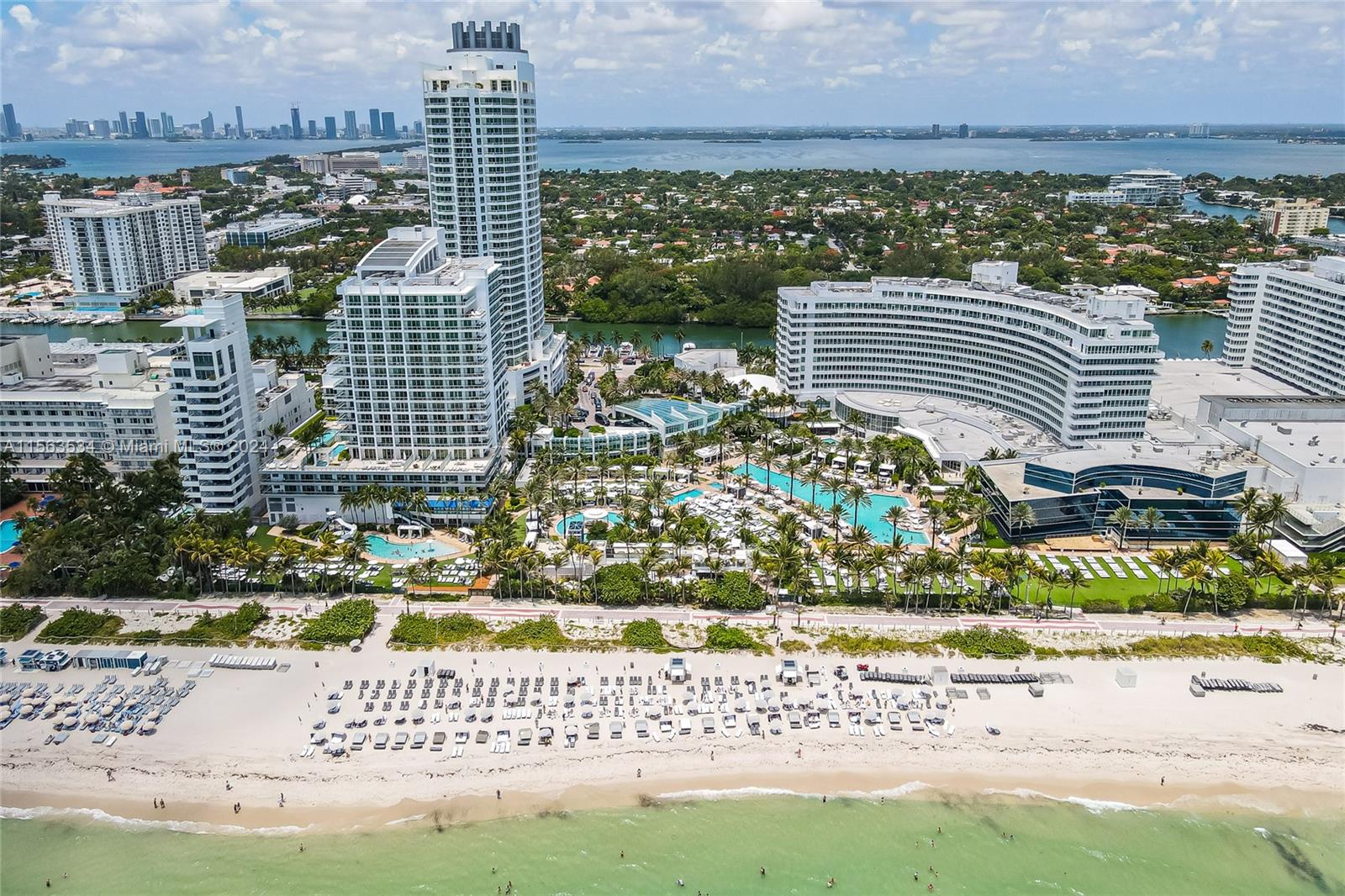 FONTAINEBLEAU III OCEAN C - Residential