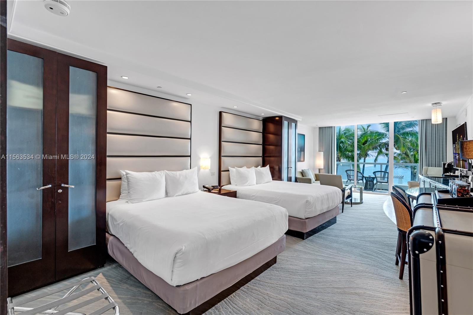 FONTAINEBLEAU III OCEAN C - Residential