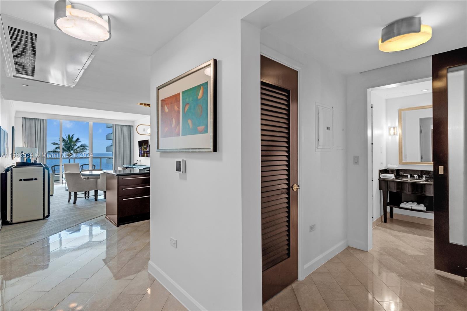 FONTAINEBLEAU III OCEAN C - Residential