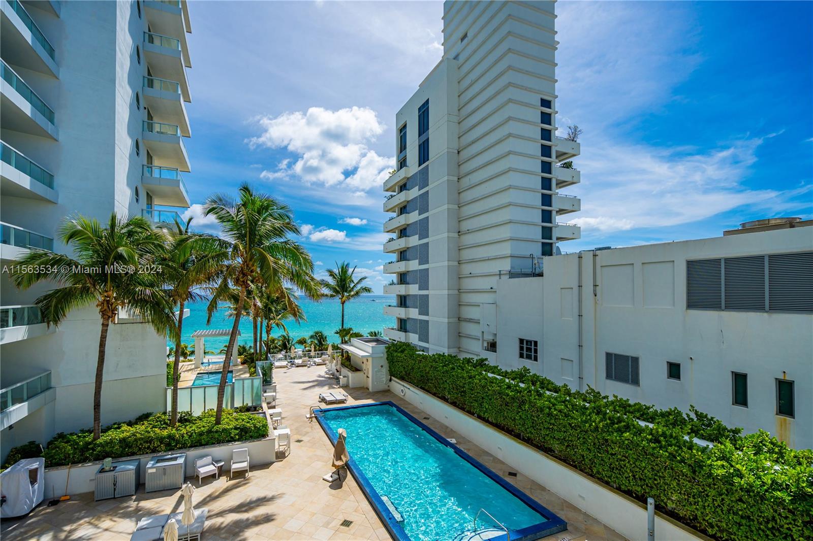 FONTAINEBLEAU III OCEAN C - Residential