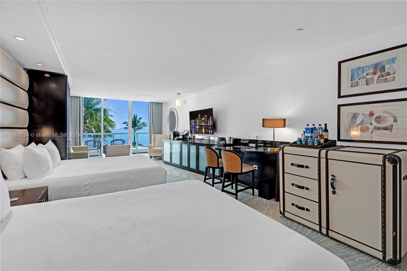 FONTAINEBLEAU III OCEAN C - Residential