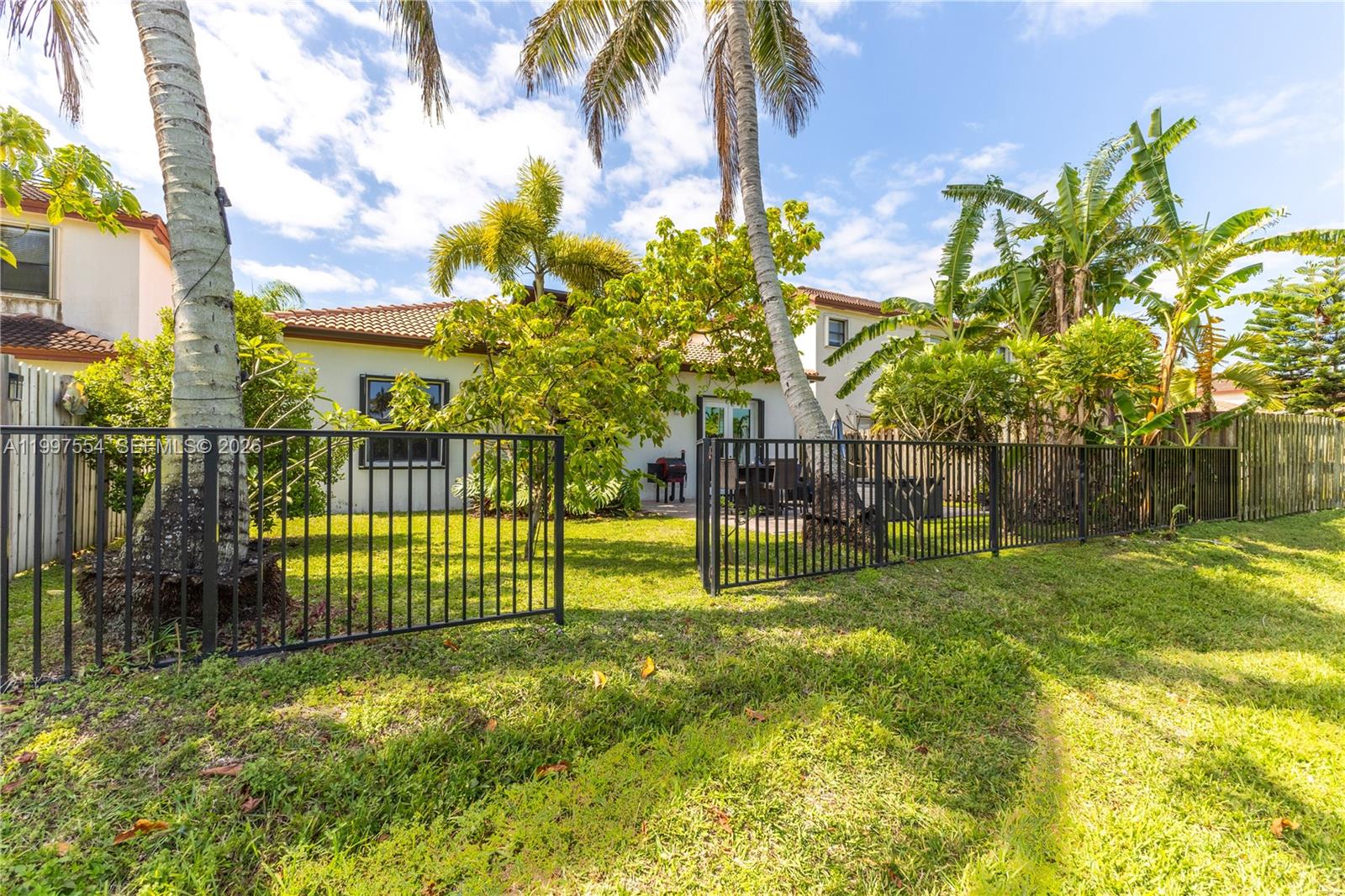 BAYWINDS OF ABACO - Residential