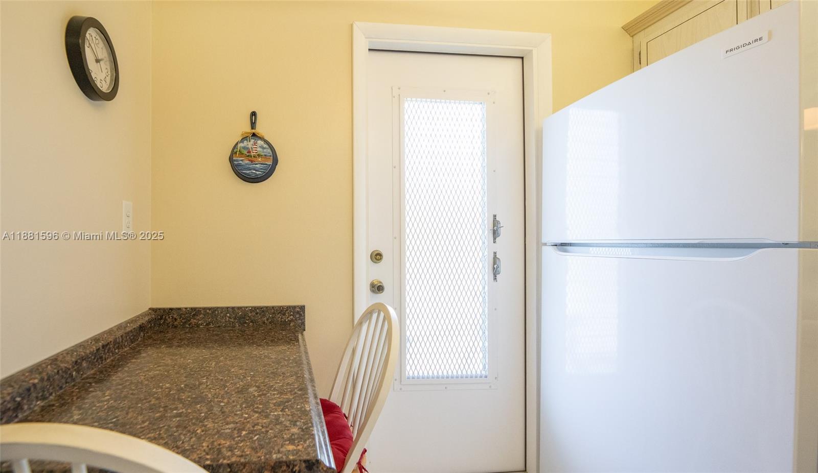 CLOVER GARDENS CONDO - Residential