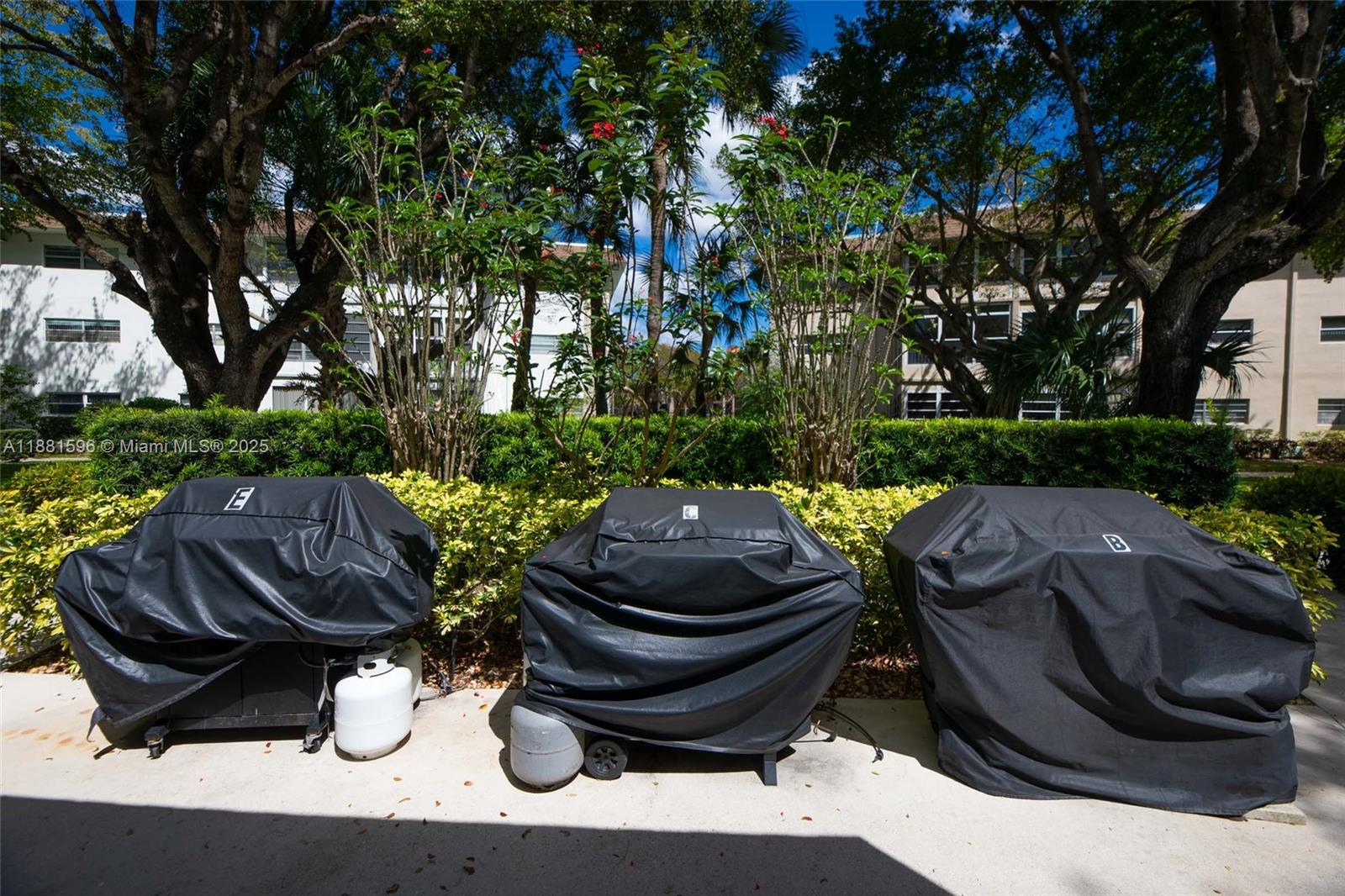 CLOVER GARDENS CONDO - Residential