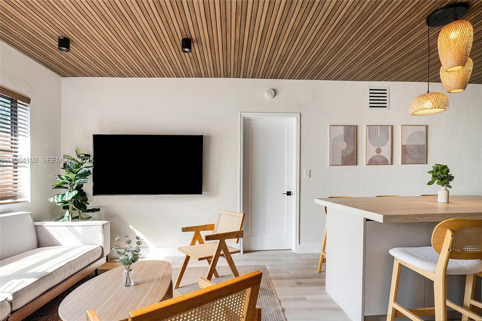 1275 Marseille Dr 42