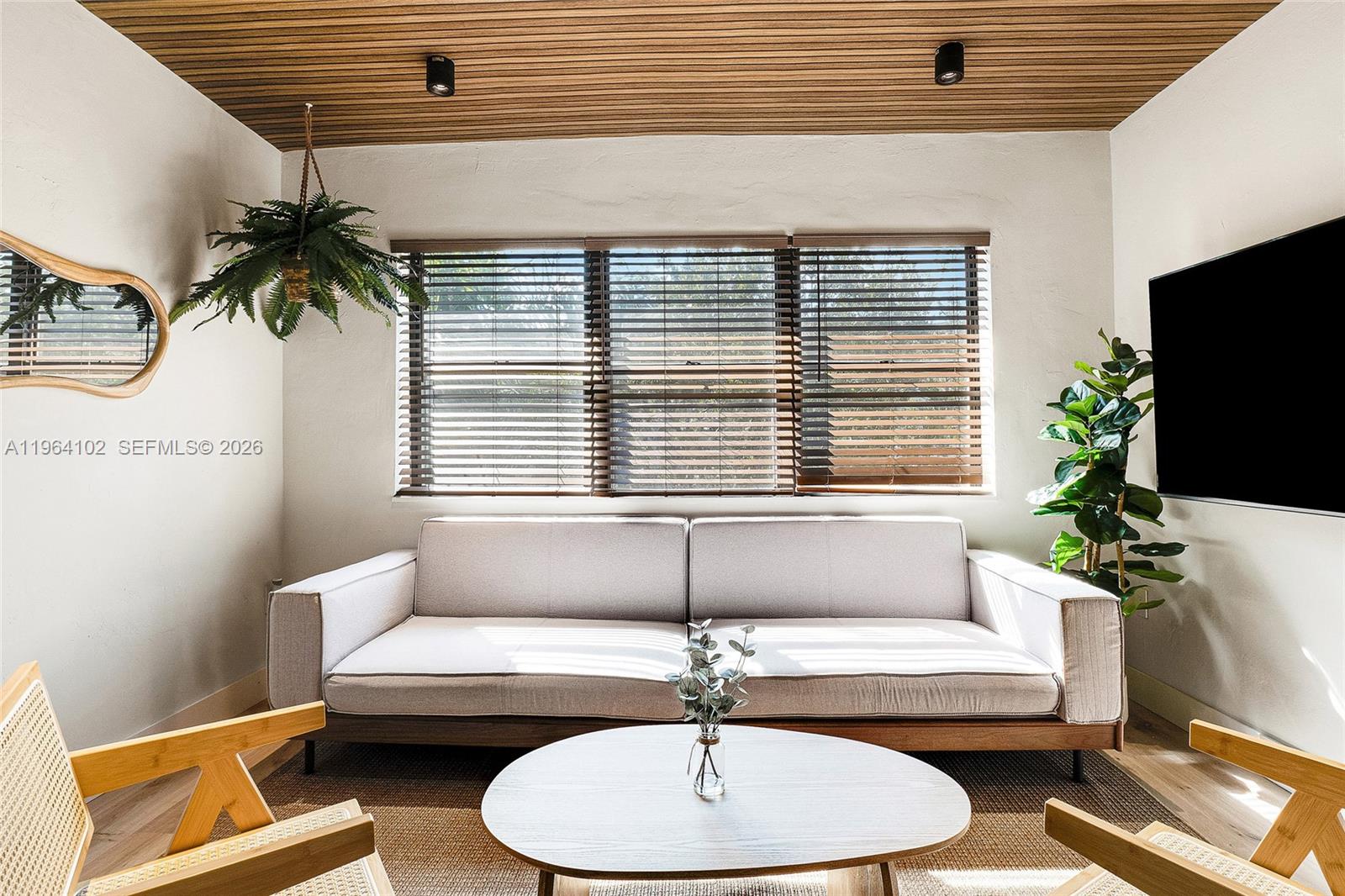 1275 Marseille Dr 42