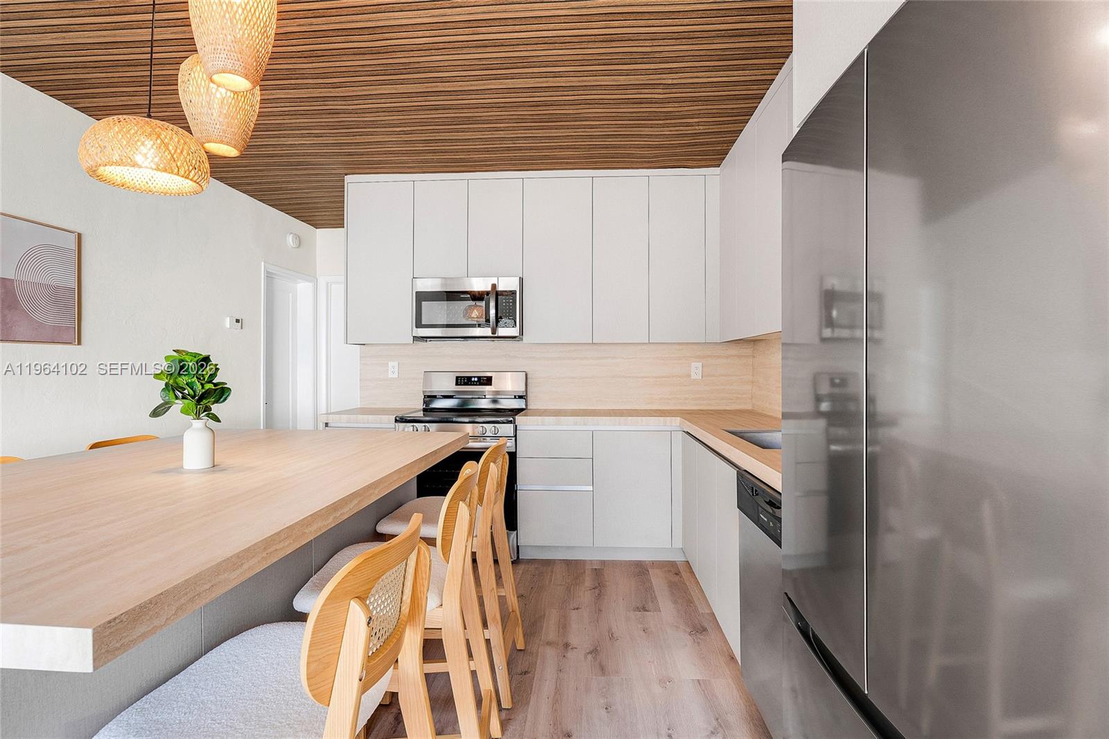 1275 Marseille Dr 42