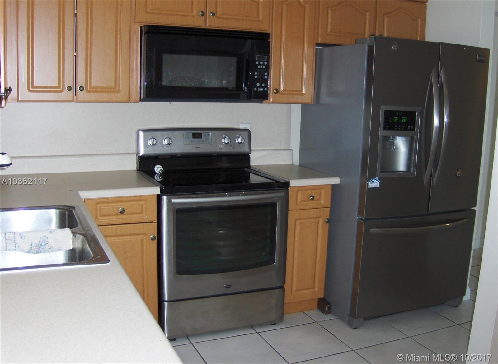 SUNFISH AT THE HAMMOCKS - Residential Lease