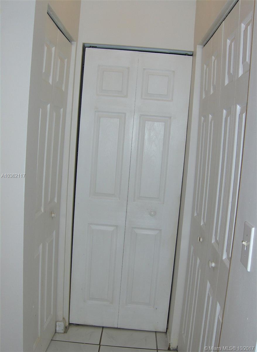 SUNFISH AT THE HAMMOCKS - Residential Lease