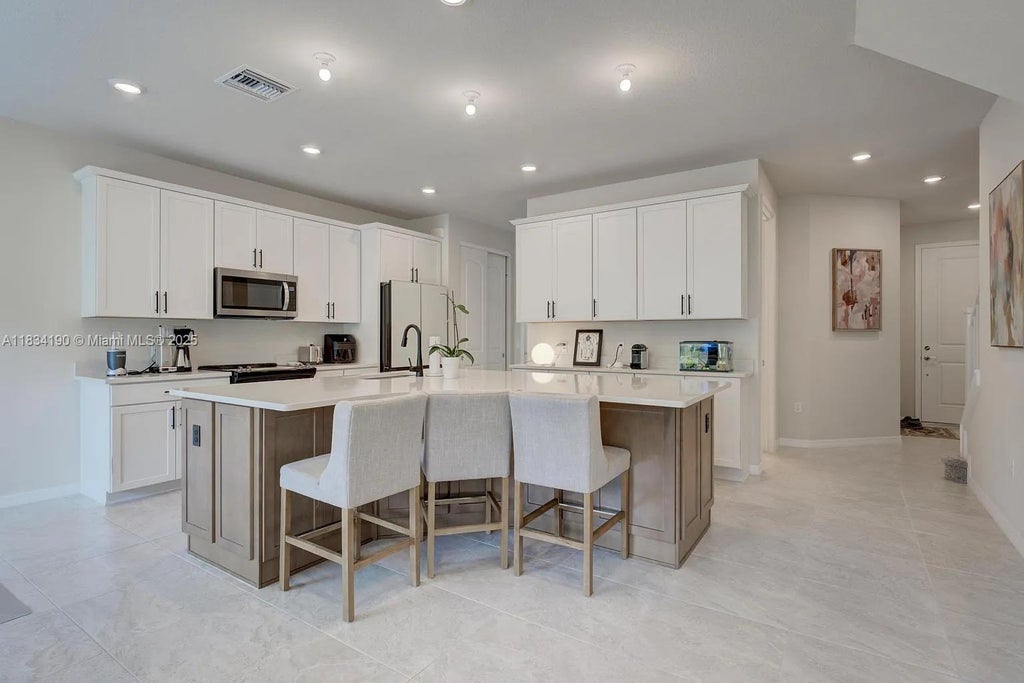 Photo of 8186 Tailshot Ct, Lake Worth, FL 33467 (MLS # A11834190)
