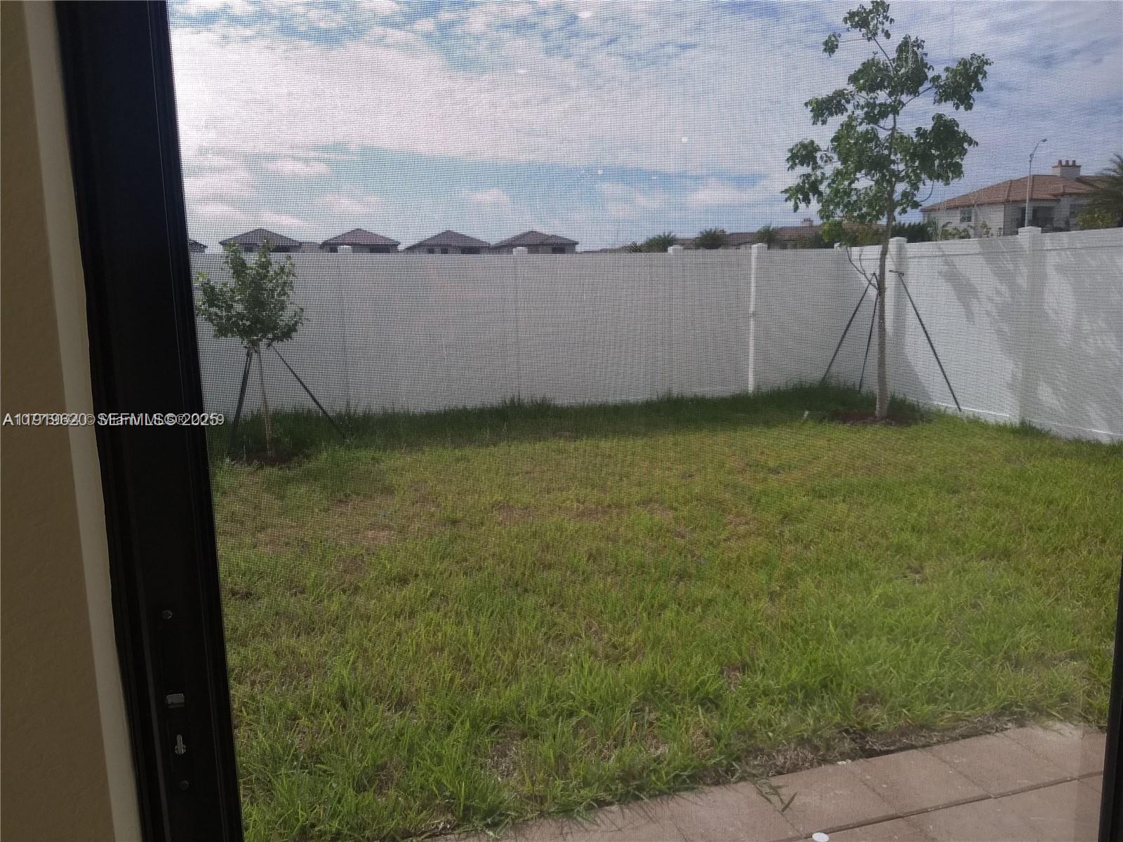 AQUABELLA SECTION ONE - Residential