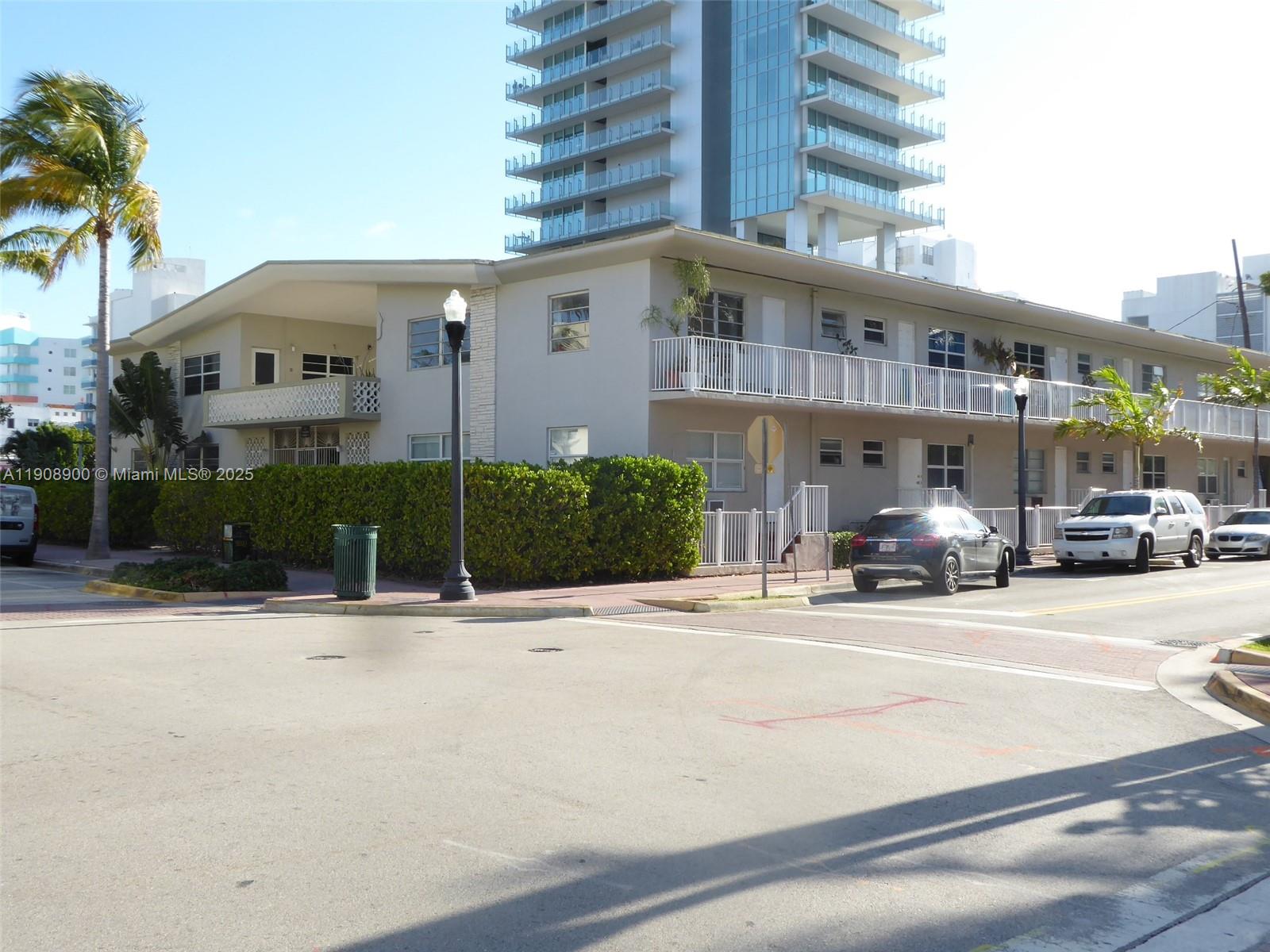 CONCORD HOUSE INC CONDO - Residential