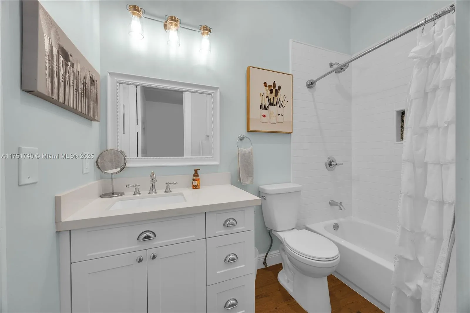 Palmetto Bay, Florida 33158, United States, 4 Bedrooms Bedrooms, ,5 BathroomsBathrooms,Residential,Active,76671