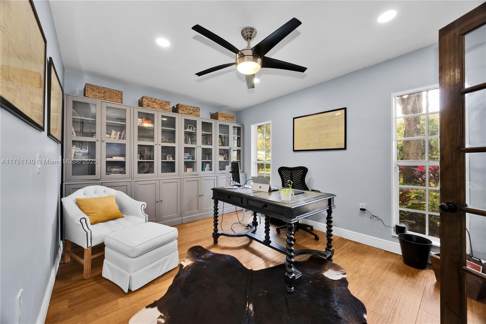 RIVIERA HOMES - Residential