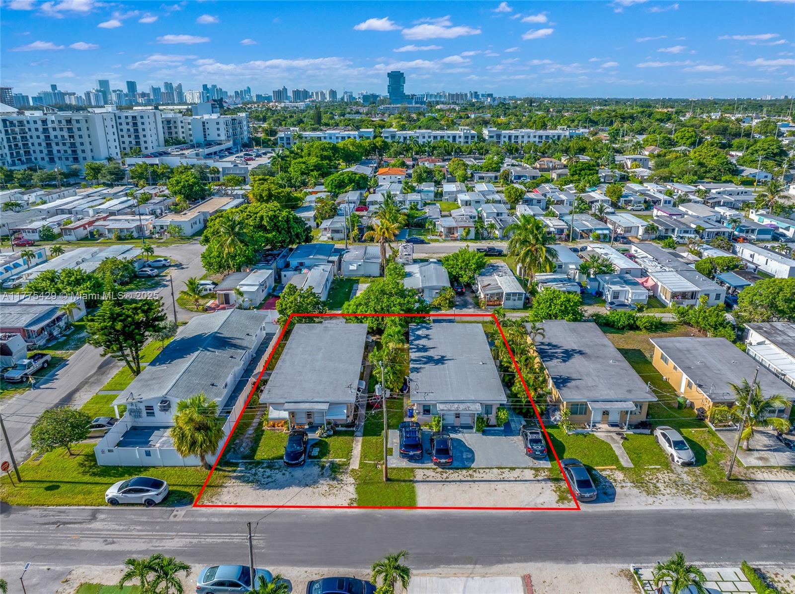 View photos, virtual tours, details... 326 NE 6th St 1-6
