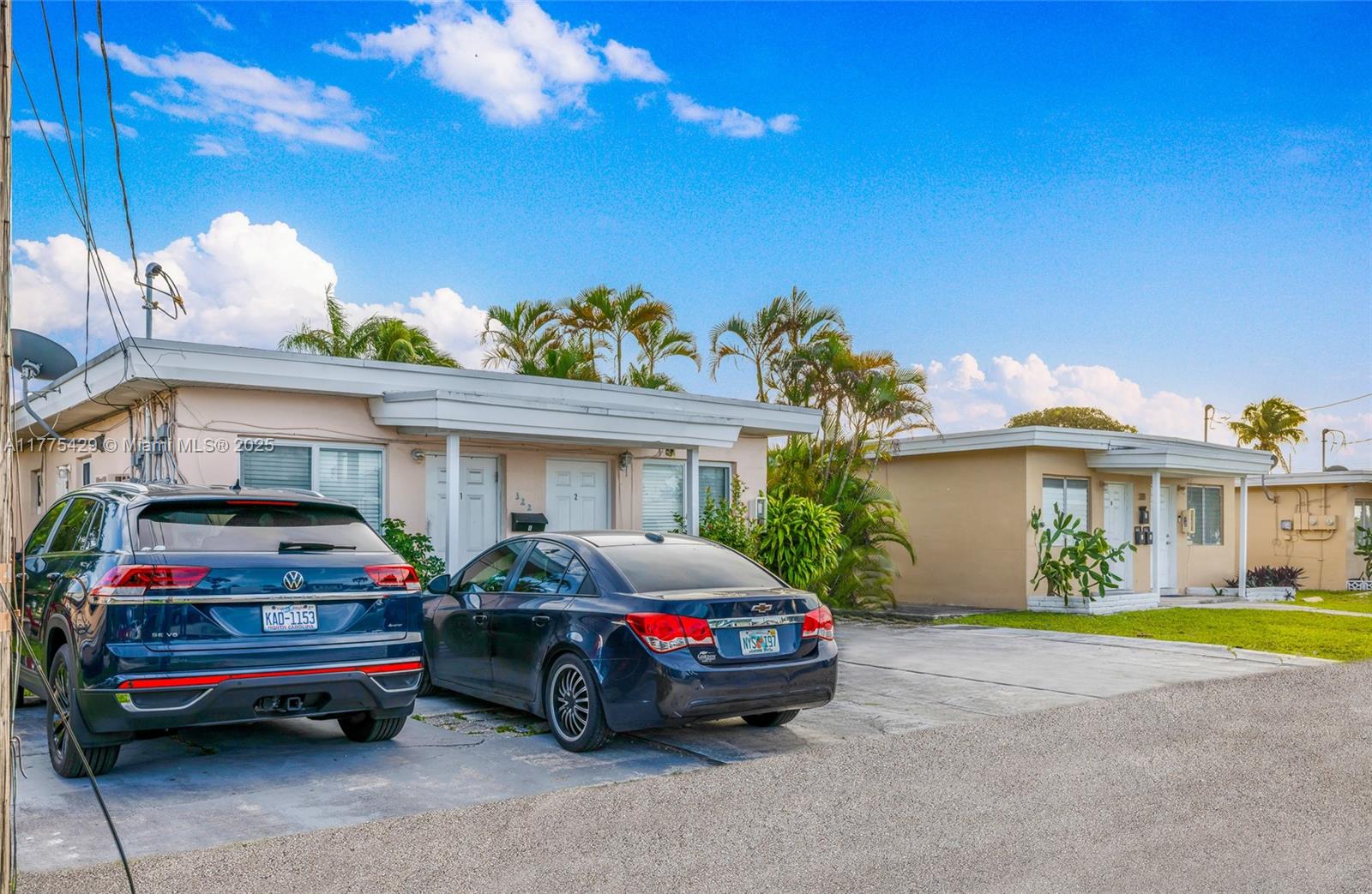 View photos, virtual tours, details... 326 NE 6th St 1-6
