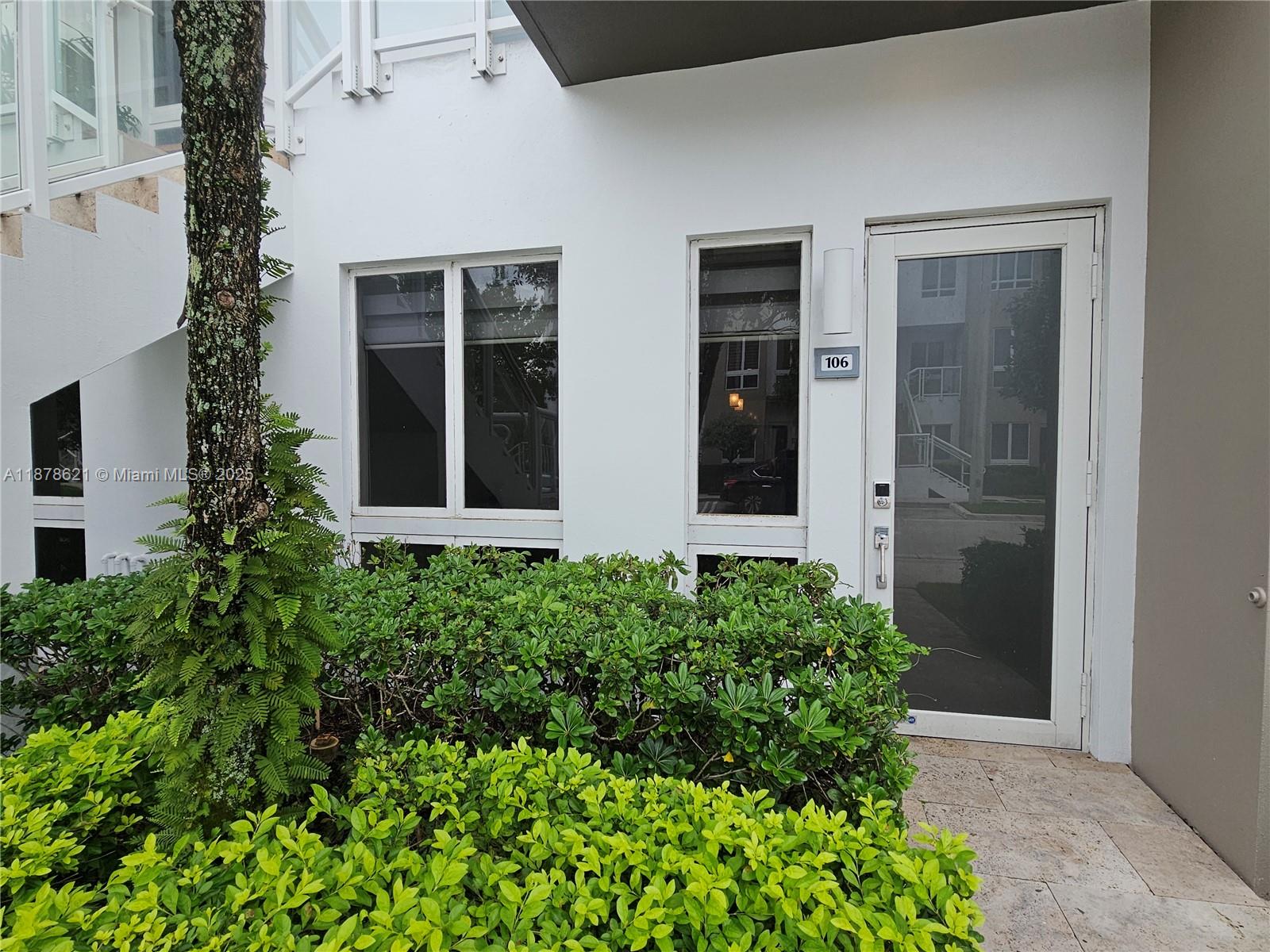 Located in Landmark at Doral, this updated 3-bed, 2-bath smart home features stainless steel appliances, quartz countertops, and custom cabinetry in the open kitchen. The master suite offers a spacious walk-in closet. Enjoy impact-resistant windows, a tankless water heater, and energy-efficient features. This one-story unit includes elegant tile flooring, carpeted bedrooms, in-unit laundry, and reserved parking with guest spots. The community boasts resort-style amenities like a pool, fitness center, tennis courts, basketball court, splash pad, and event spaces. Walking distance to schools, parks, dining, shopping, and entertainment, offering the best in convenience and lifestyle.