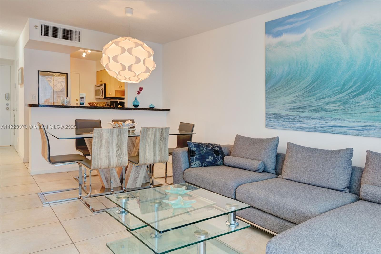 9195 Collins Ave 606