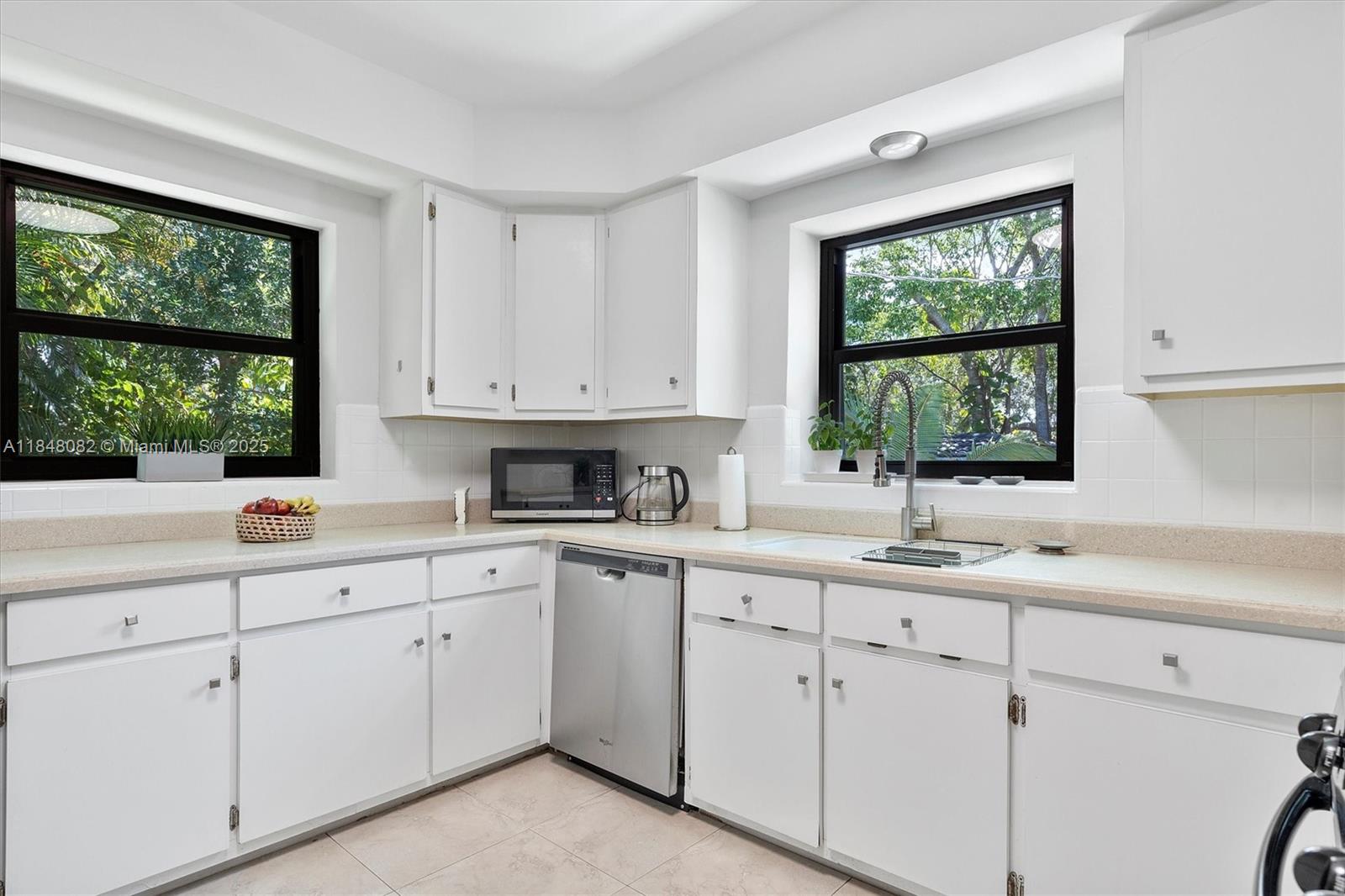 FIRST ADDN TO PASADENA PA - Residential