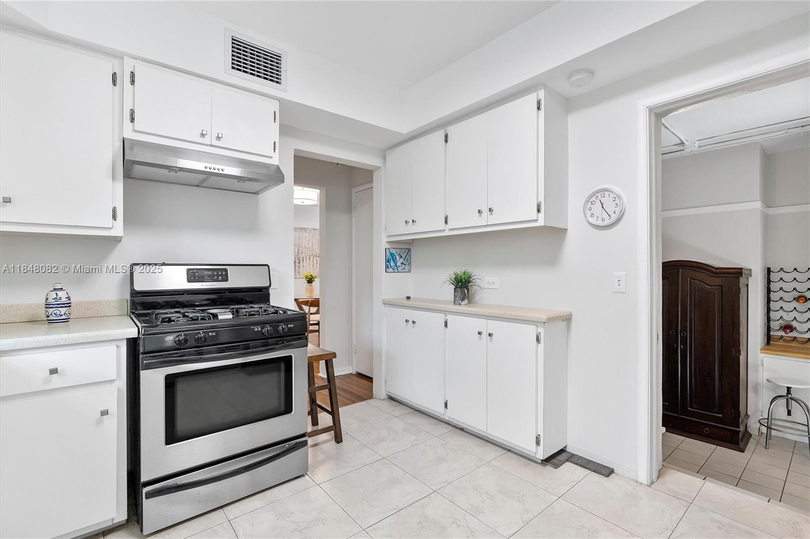 FIRST ADDN TO PASADENA PA - Residential