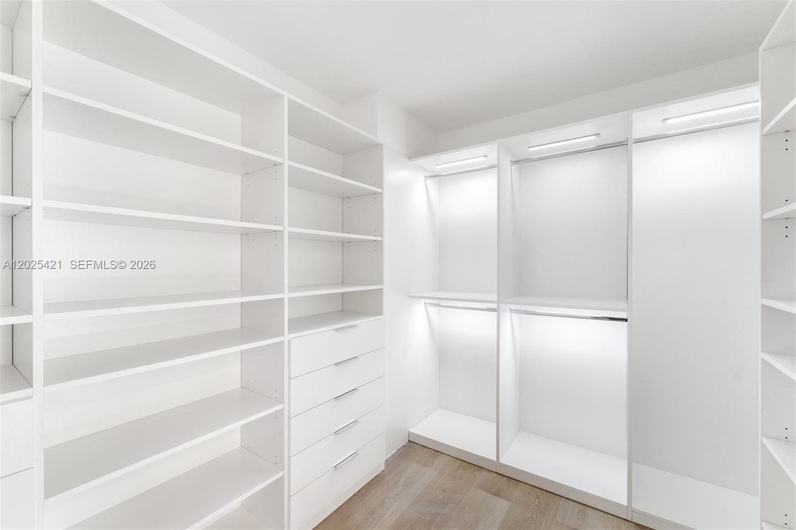 KILLIAN GREEN ESTS - Residential