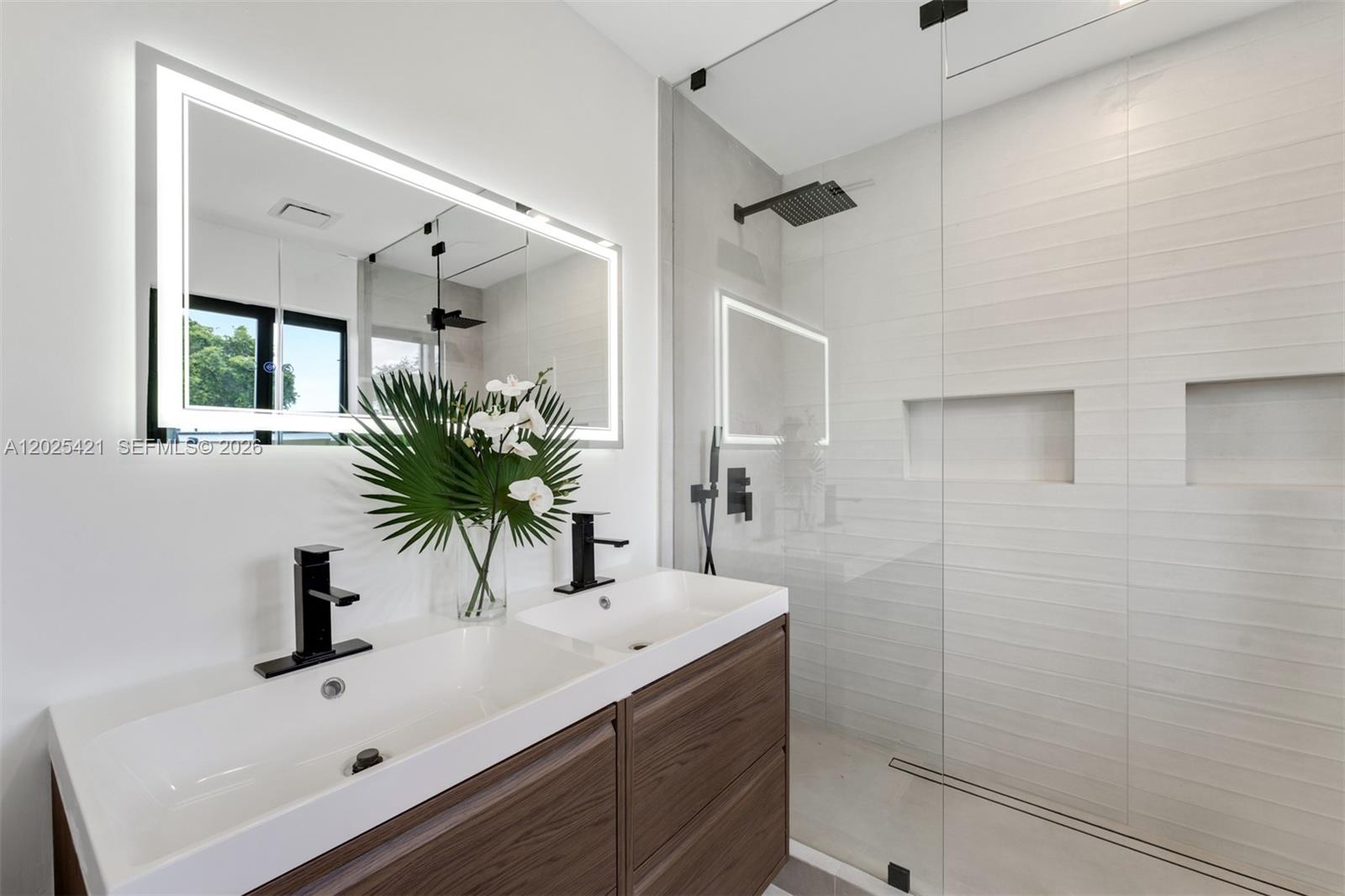 KILLIAN GREEN ESTS - Residential