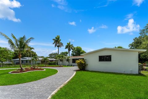 Tiny photo for 10825 SW 80th Ave, Miami, FL 33156 (MLS # A12025421)