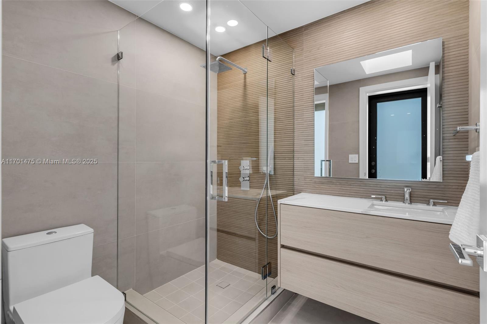 NAUTILUS EXTENSION 2ND - Residential